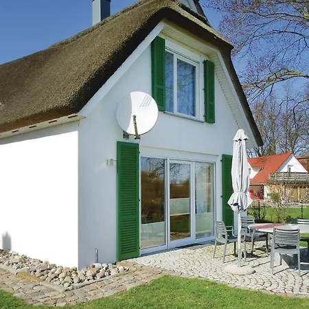 Dom wakacyjny Beautiful In Insel Poelkirchdorf *